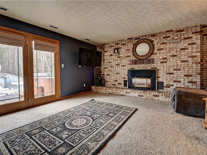 240 HARMON Avenue NW, Brewster, OH 44613 Photo 11