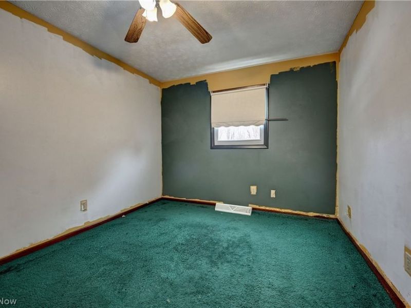 240 HARMON Avenue NW, Brewster, OH 44613 Photo 17