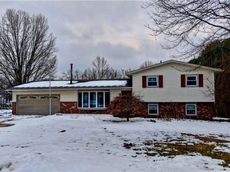 240 HARMON Avenue NW, Brewster, OH 44613 Photo 29