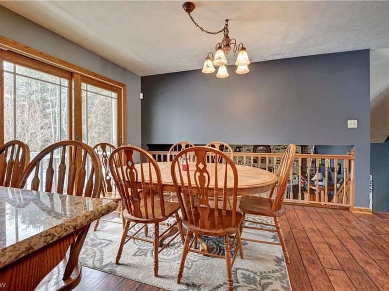 240 HARMON Avenue NW, Brewster, OH 44613 Photo 9