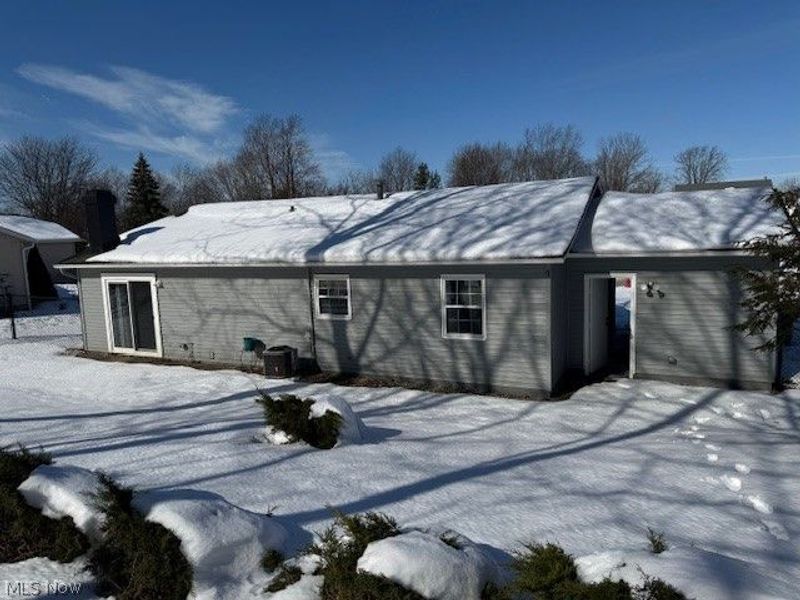 1206 Heatherstone Drive, Painesville Township, OH 44077 Photo 14