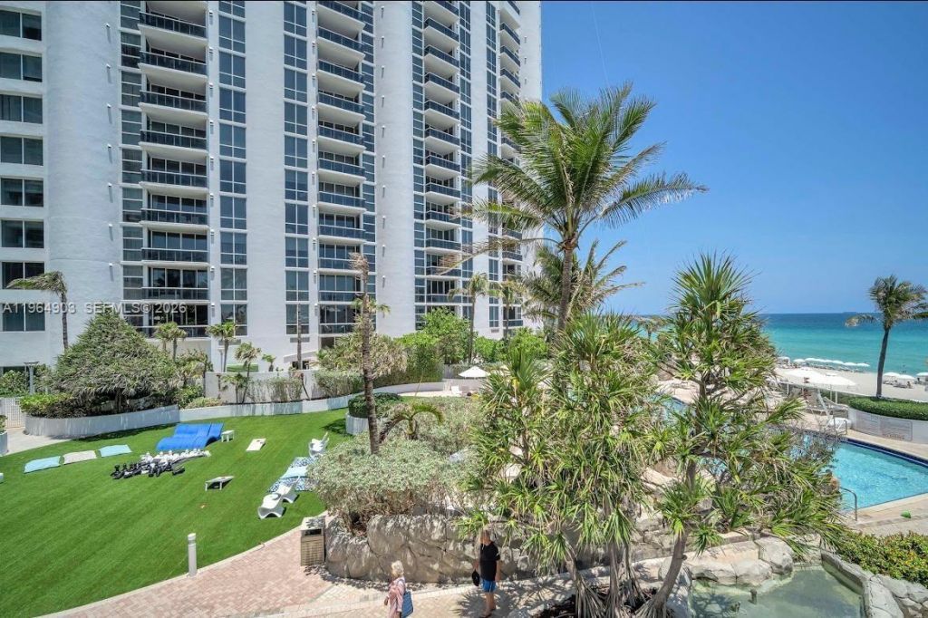 18001 Collins Ave, Unit 917, Sunny Isles Beach, FL 33160 Photo