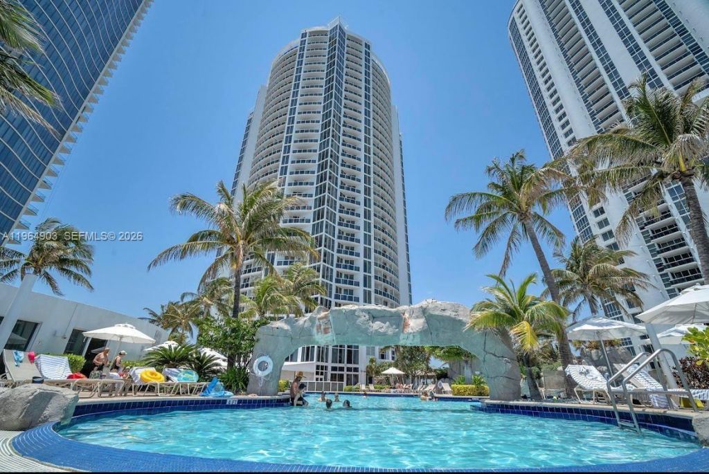 18001 Collins Ave, Unit 917, Sunny Isles Beach, FL 33160 Photo