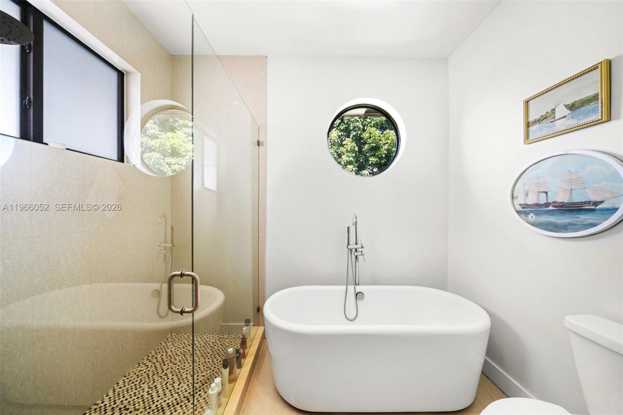 6001 SW 28th St, Miami, FL 33155 Photo