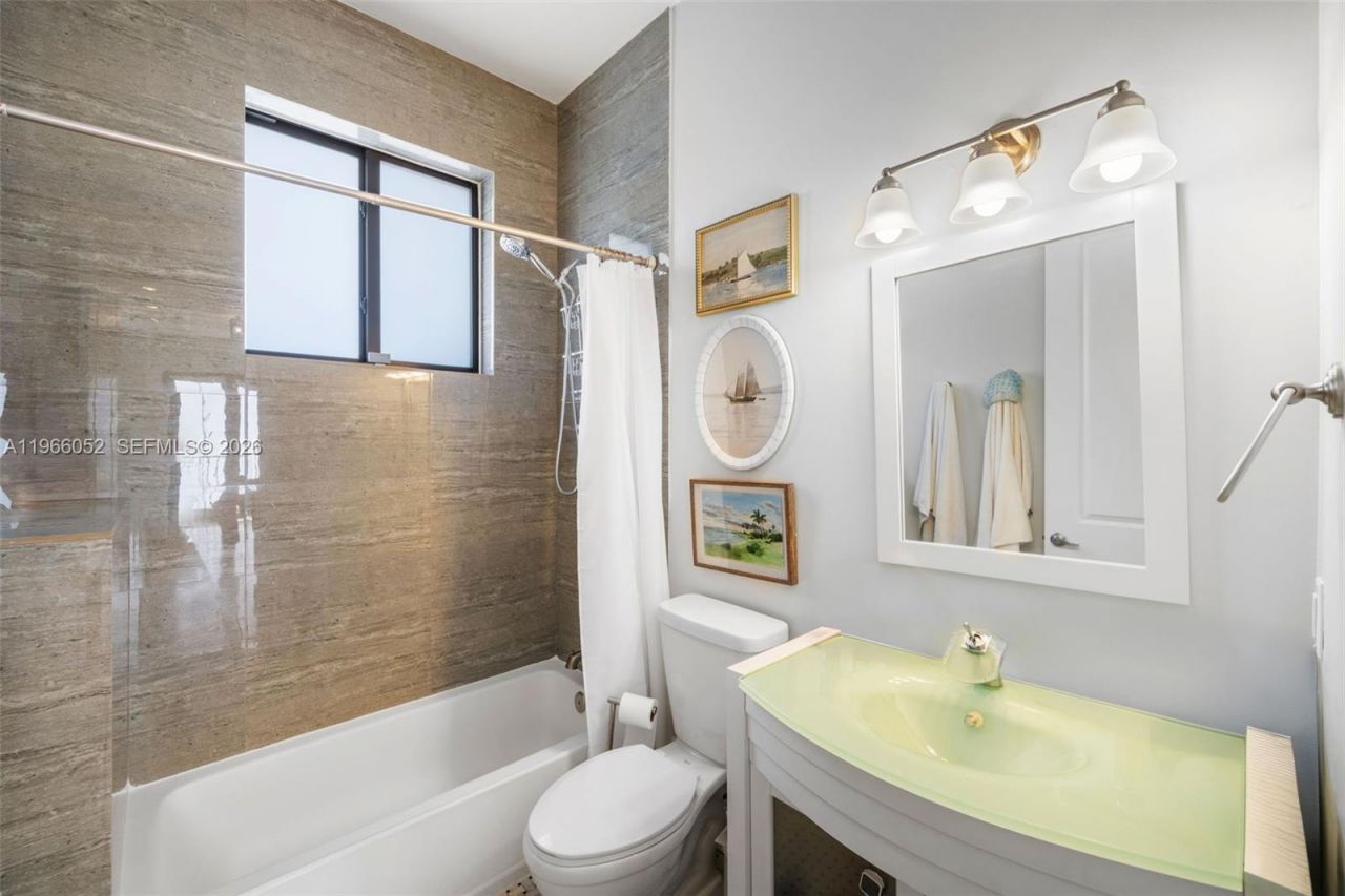 6001 SW 28th St, Miami, FL 33155 Photo