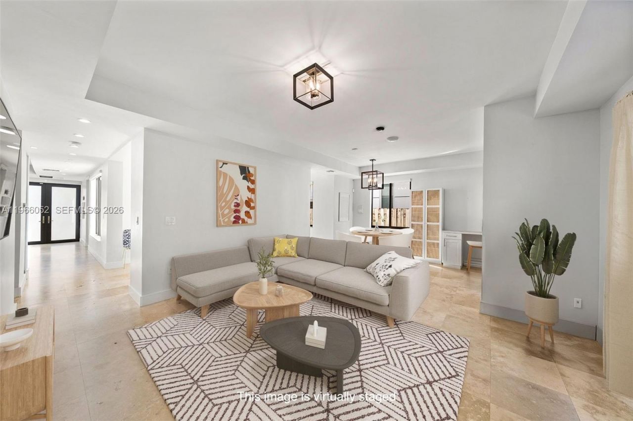 6001 SW 28th St, Miami, FL 33155 Photo