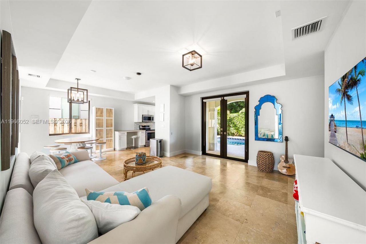 6001 SW 28th St, Miami, FL 33155 Photo