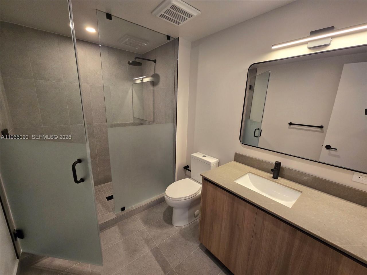 121 NE 5 St, Unit 2908, Miami, FL 33132 Photo