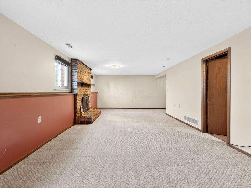 3712 Creek Ridge Court, Columbus, OH 43230 Photo 21