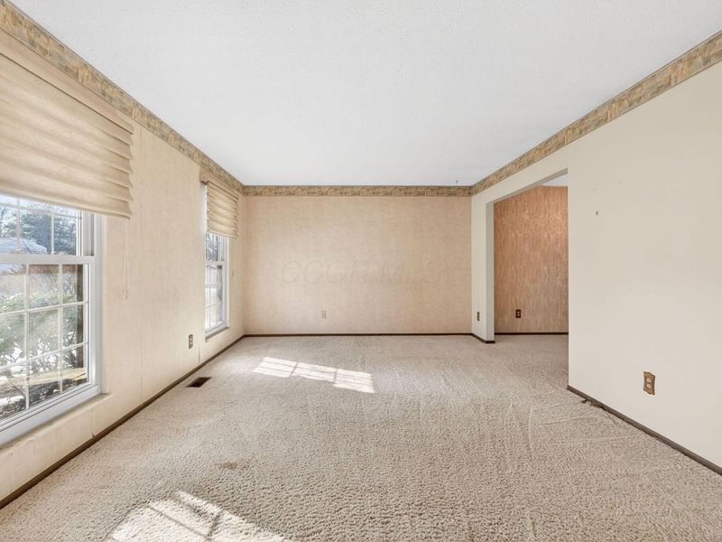 3712 Creek Ridge Court, Columbus, OH 43230 Photo 8