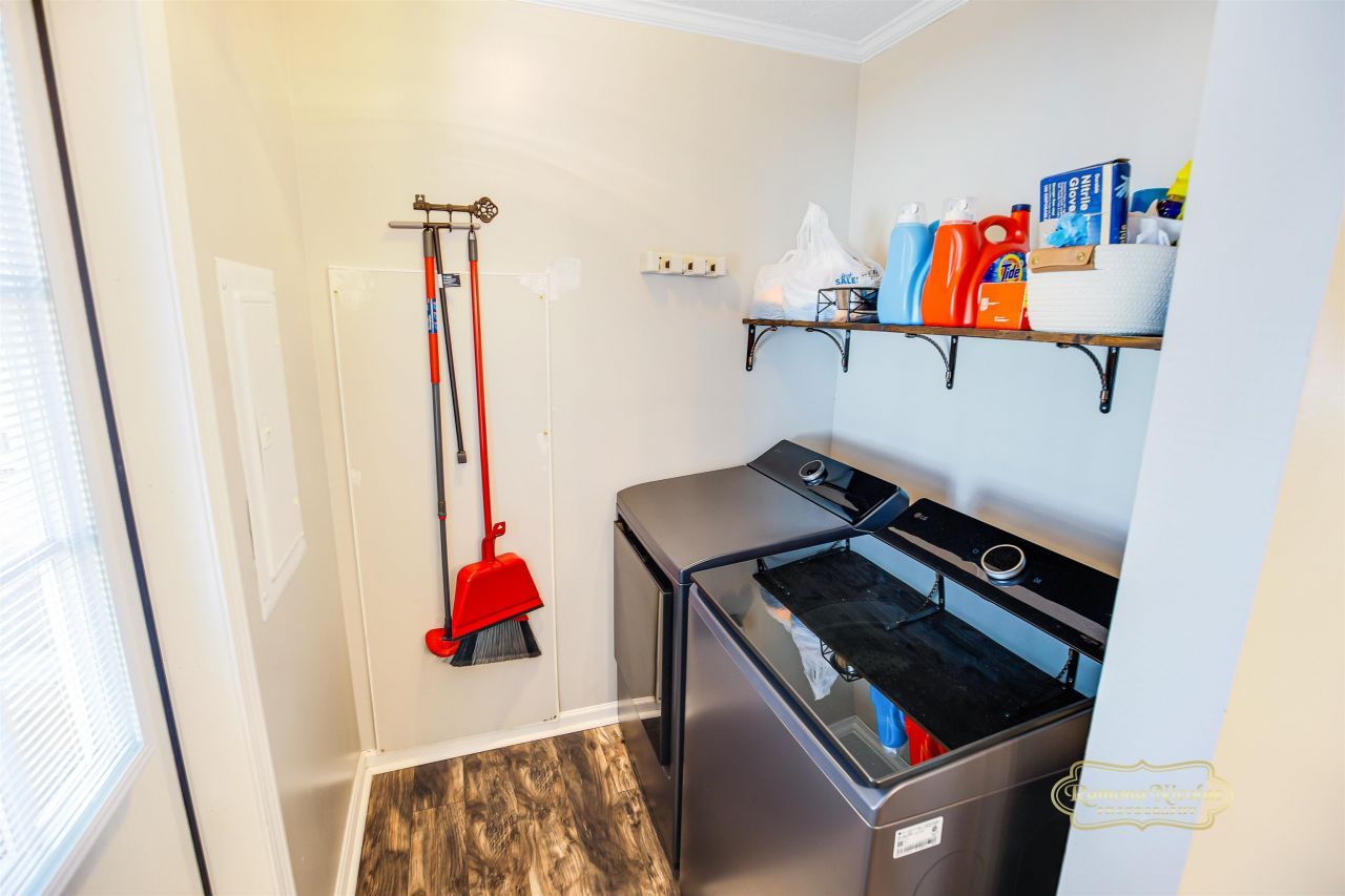 1521 Aries Ln.  Photo 10