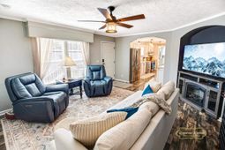 1521 Aries Ln.  photo 4