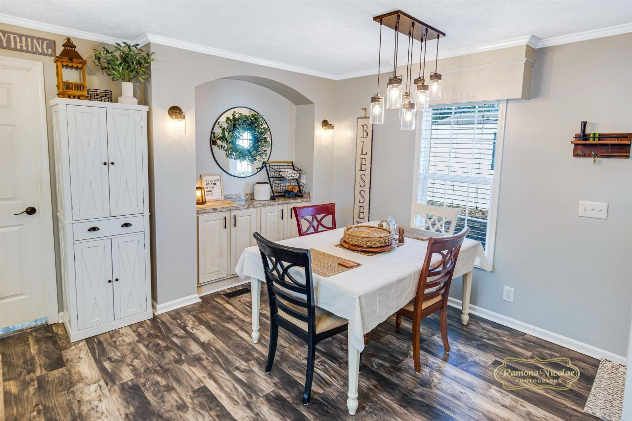 1521 Aries Ln.  Photo 6