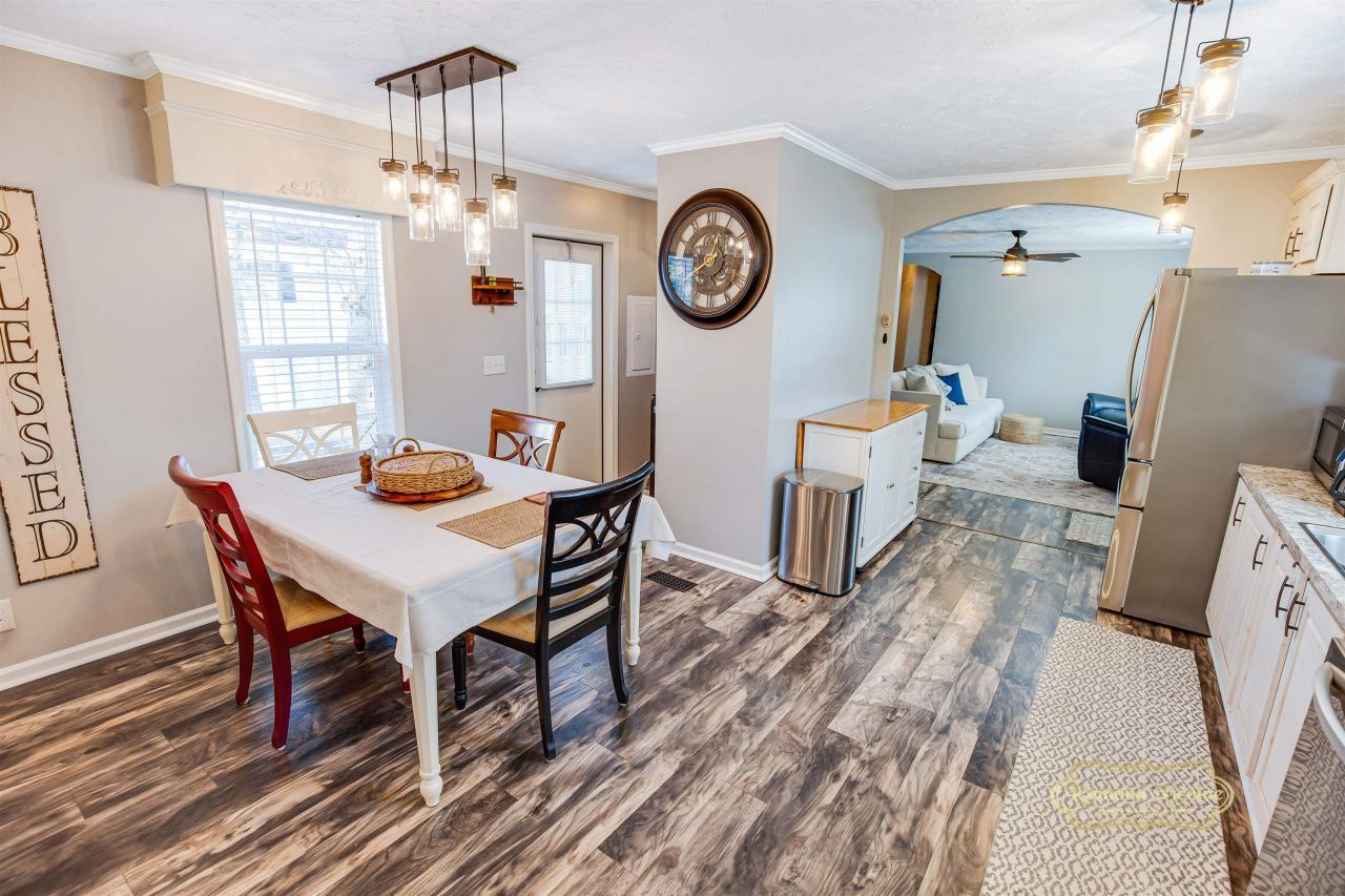 1521 Aries Ln.  Photo 8