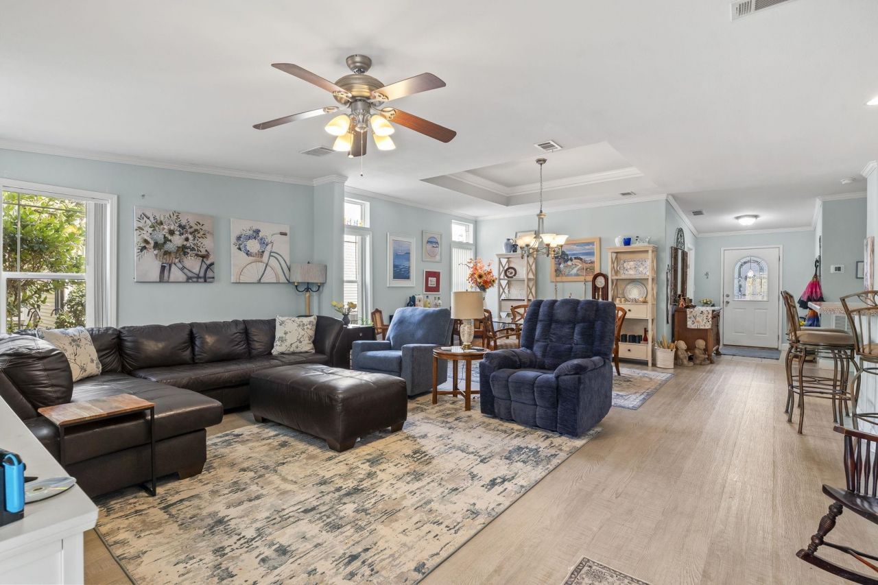 137 Wellspring Dr.  Photo 10