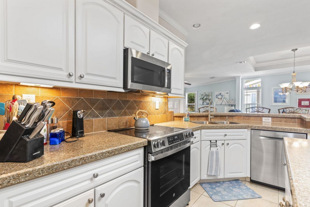 137 Wellspring Dr.  Photo 15