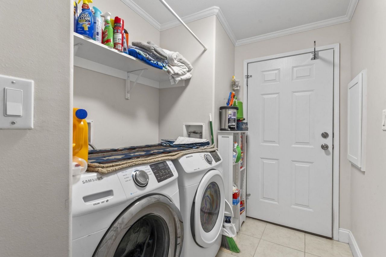 137 Wellspring Dr.  Photo 28