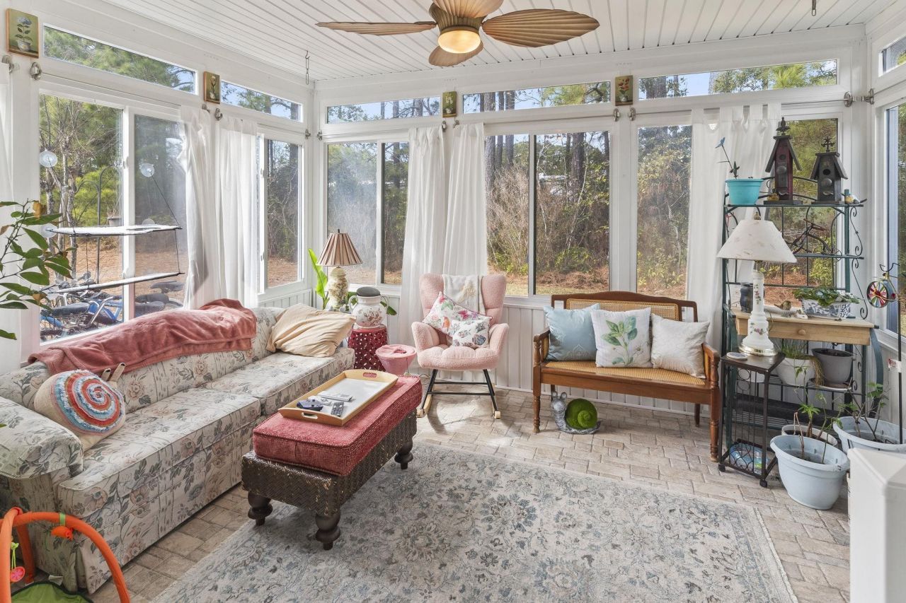 137 Wellspring Dr.  Photo 30