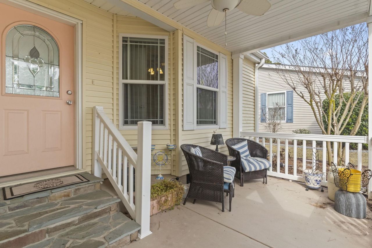 137 Wellspring Dr.  Photo 34