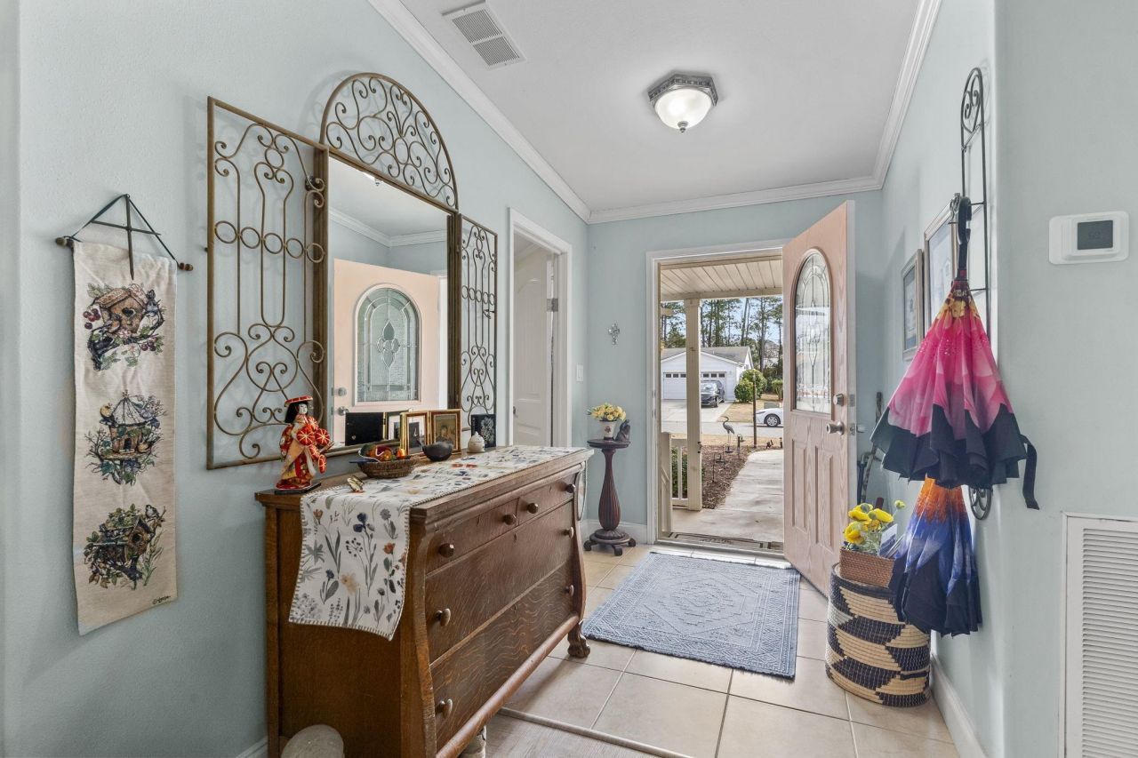 137 Wellspring Dr.  Photo 5