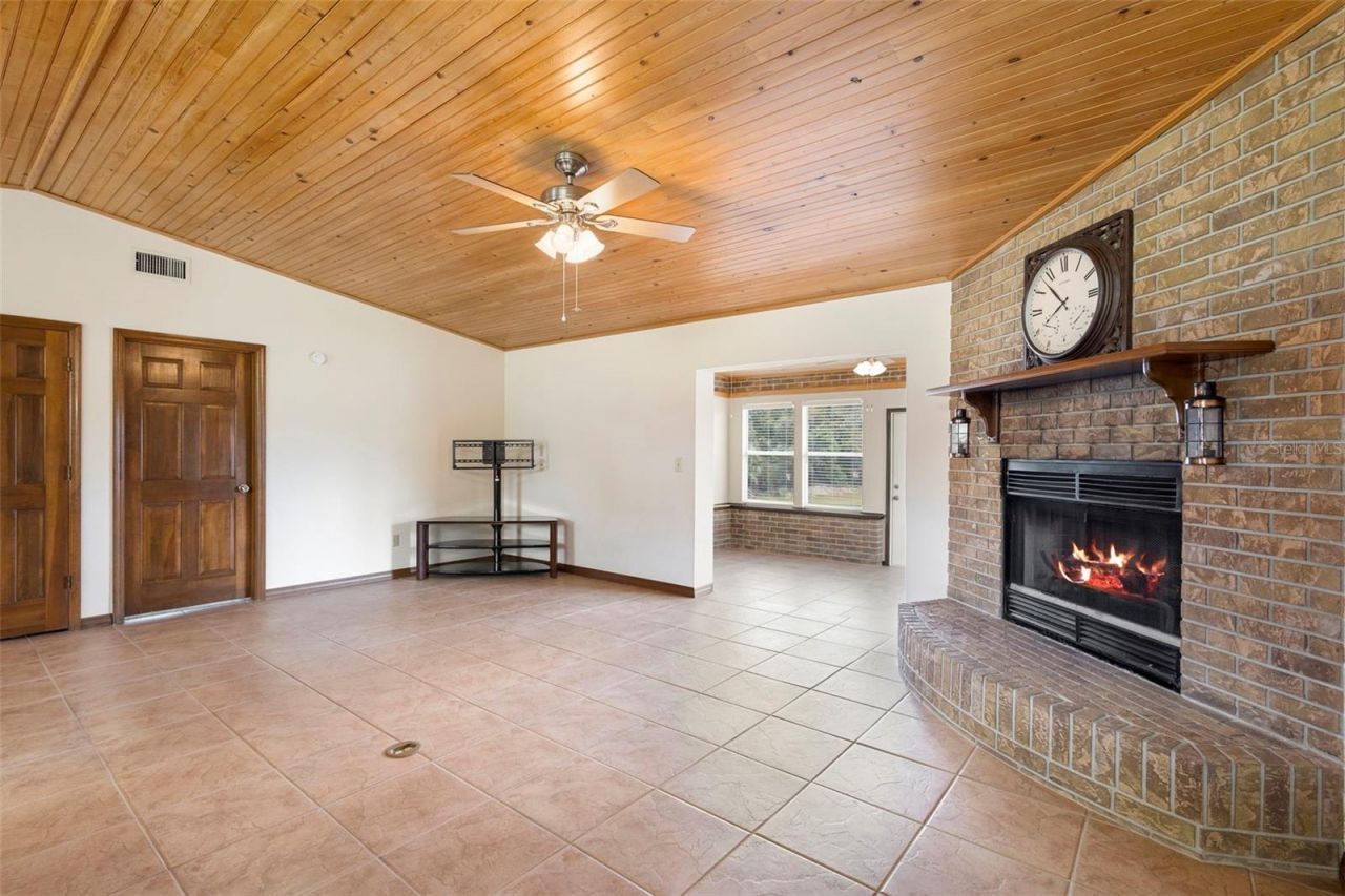 4745 Grand Avenue, De Leon Springs, FL 32130 Photo