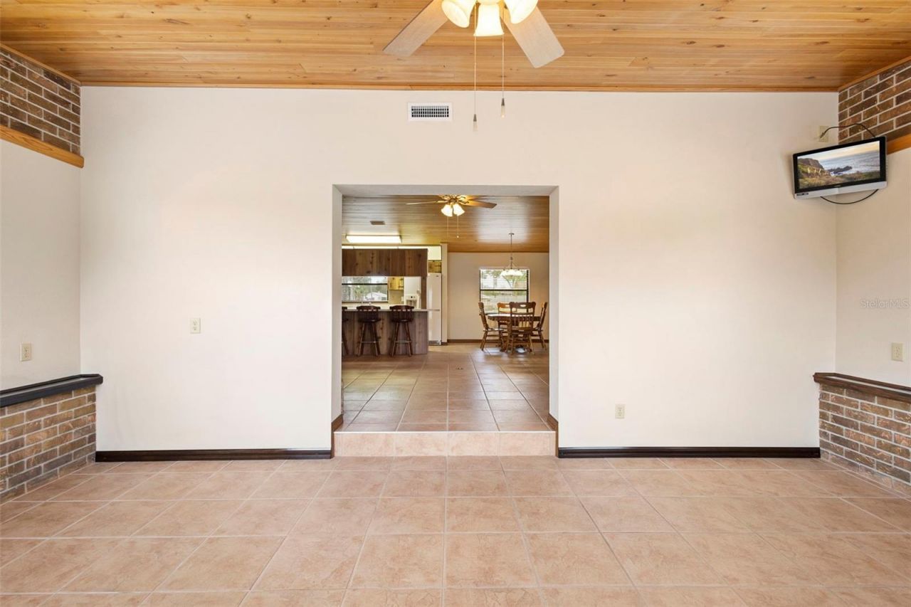 4745 Grand Avenue, De Leon Springs, FL 32130 Photo