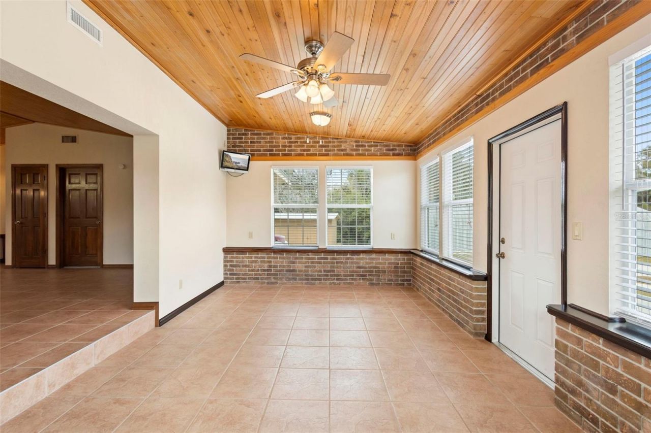 4745 Grand Avenue, De Leon Springs, FL 32130 Photo