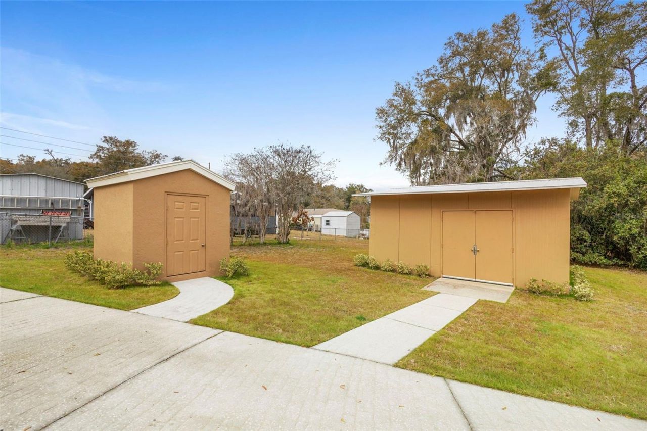 4745 Grand Avenue, De Leon Springs, FL 32130 Photo