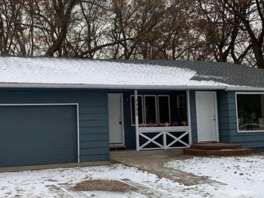 7700 Long Lake Road, Mounds View, MN 55112