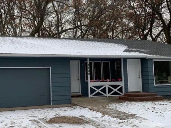 7700 Long Lake Road, Mounds View, MN 55112