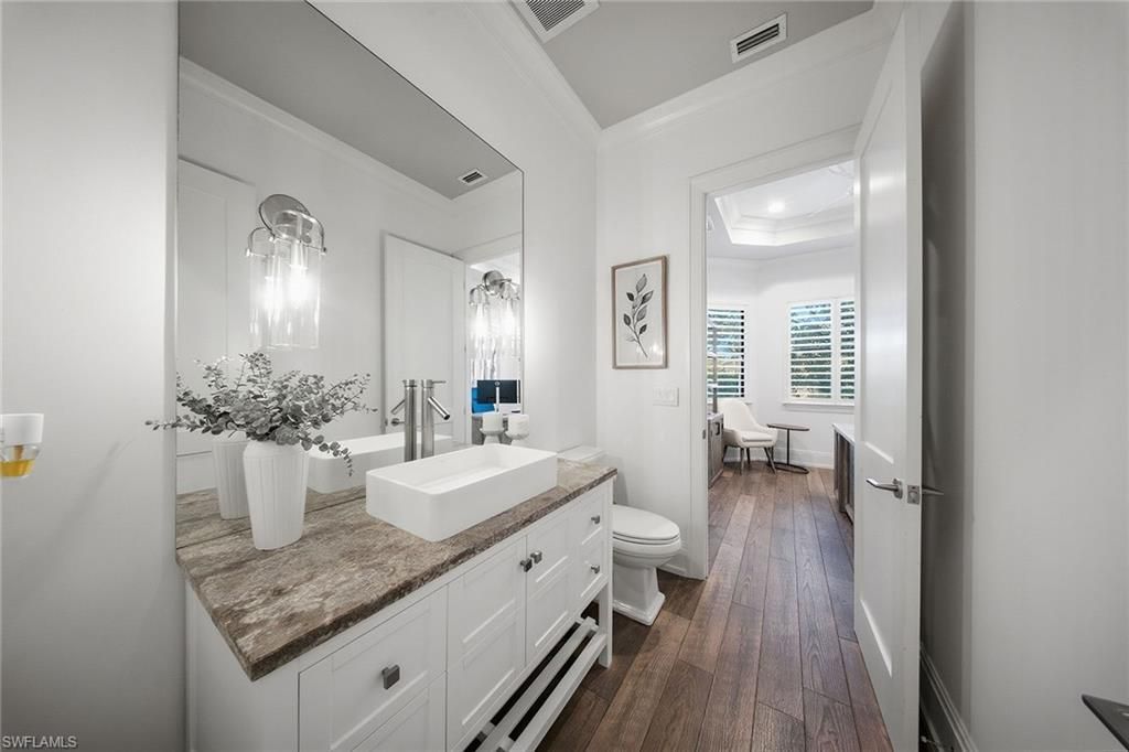 2867 Coco Lakes Dr, Naples, FL 34105 Photo