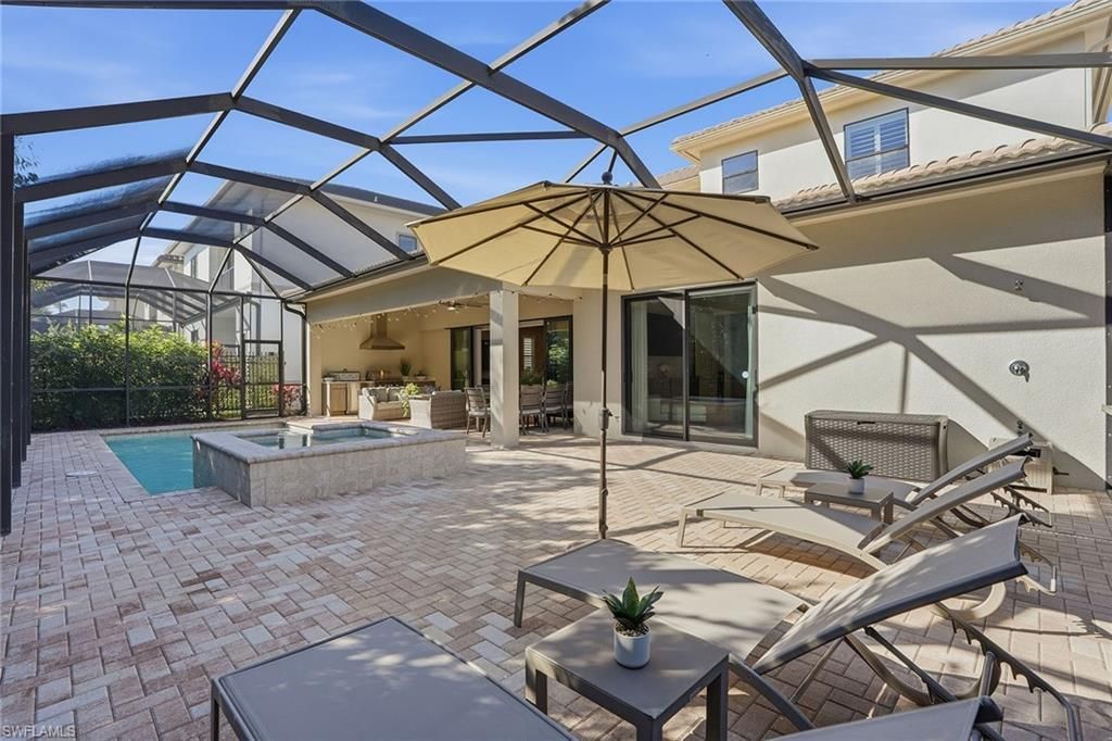 2867 Coco Lakes Dr, Naples, FL 34105 Photo