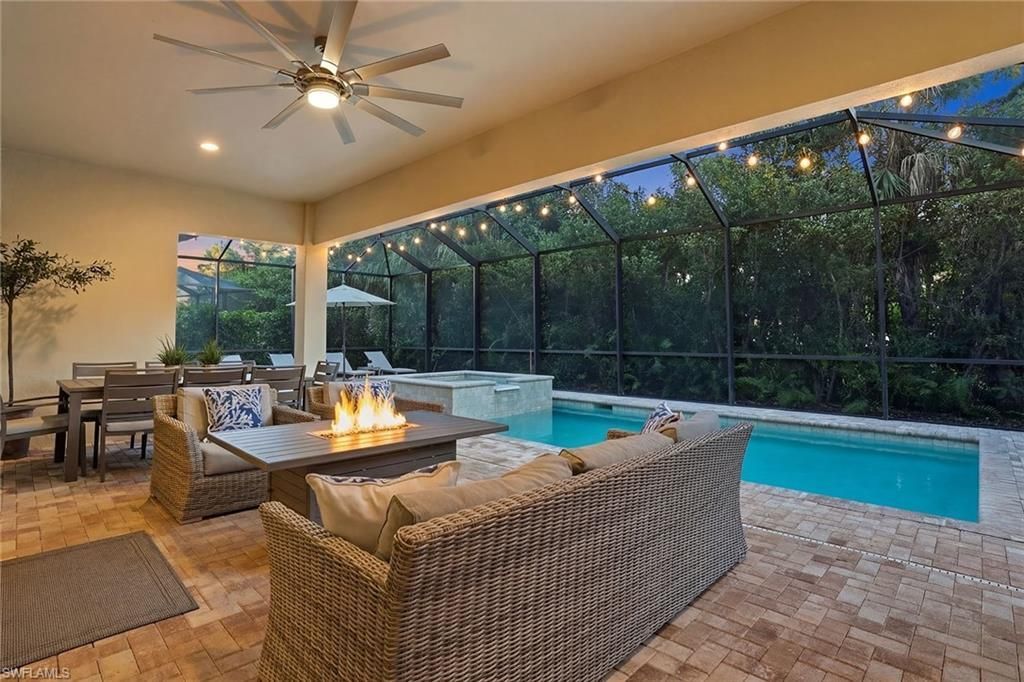 2867 Coco Lakes Dr, Naples, FL 34105 Photo