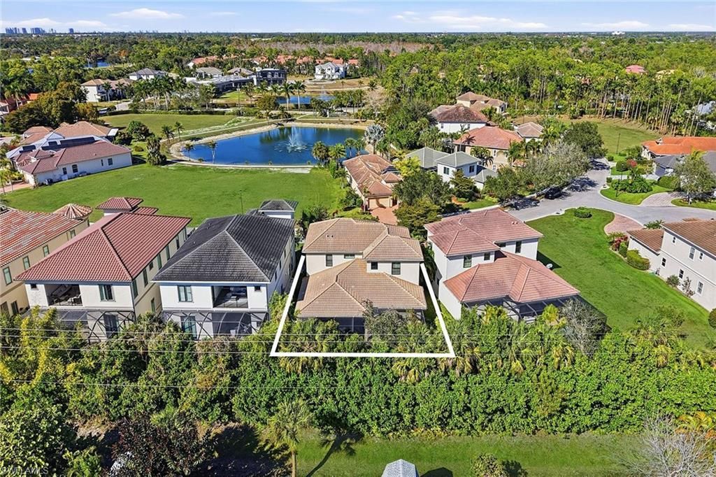 2867 Coco Lakes Dr, Naples, FL 34105 Photo