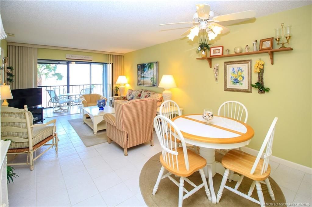 4720 NE Sandpebble Trace, Unit 305, Stuart, FL 34996 Photo