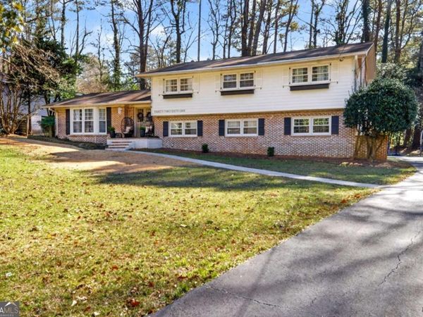 3261 Chase Road, Atlanta, GA 30341