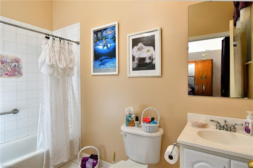 836 Worth Ave S, Lehigh Acres, FL 33974 Photo