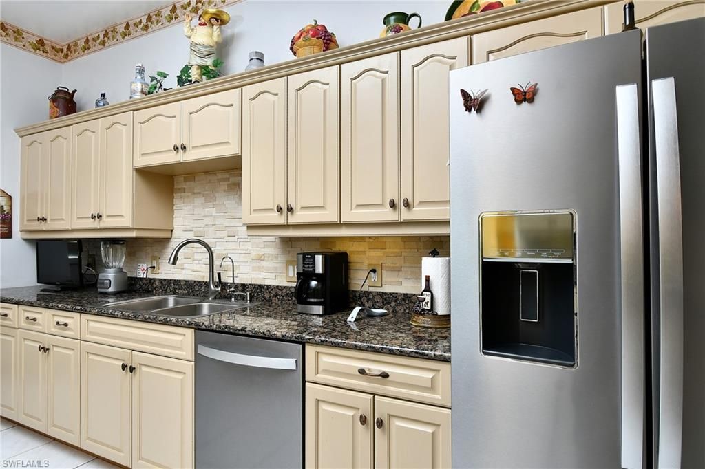 836 Worth Ave S, Lehigh Acres, FL 33974 Photo