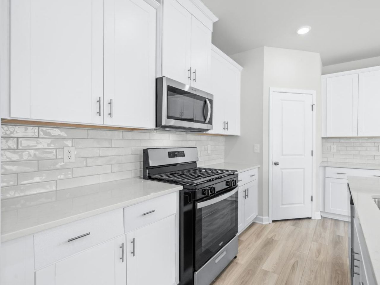 1016 Lauryn Oak Loop Photo 17