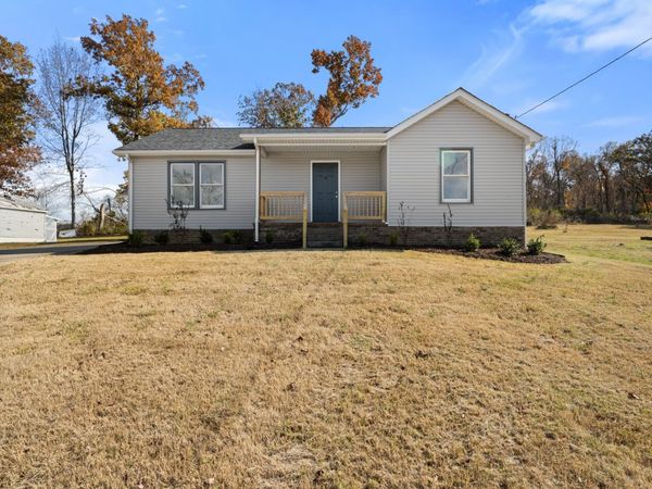 978 Long Beech Dr, Clarksville, TN 37042