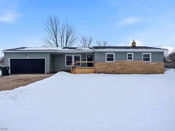 2365 Norman Drive, Stow, OH 44224