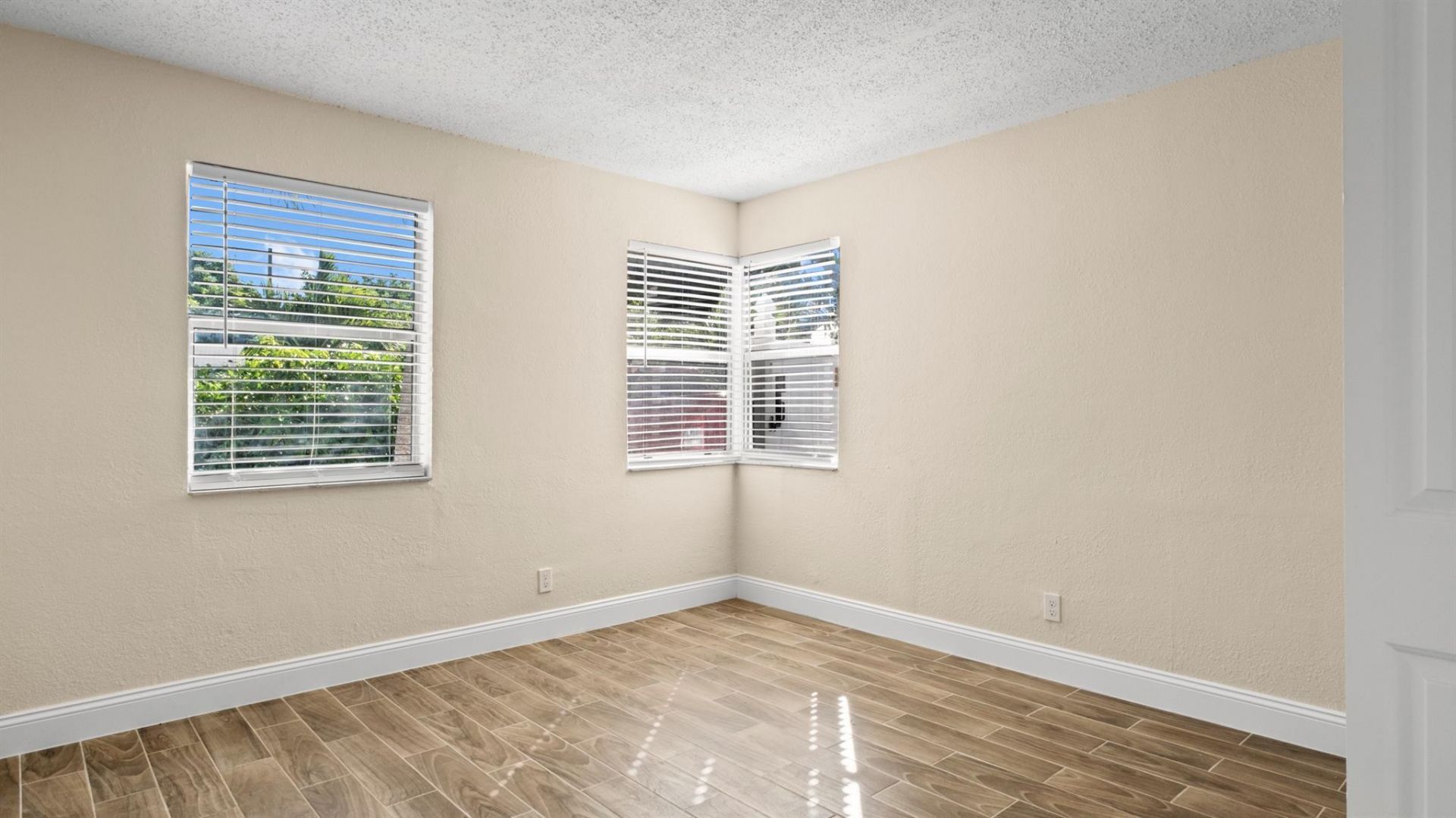 2541 NE 9th Avenue, Pompano Beach, FL 33064 Photo