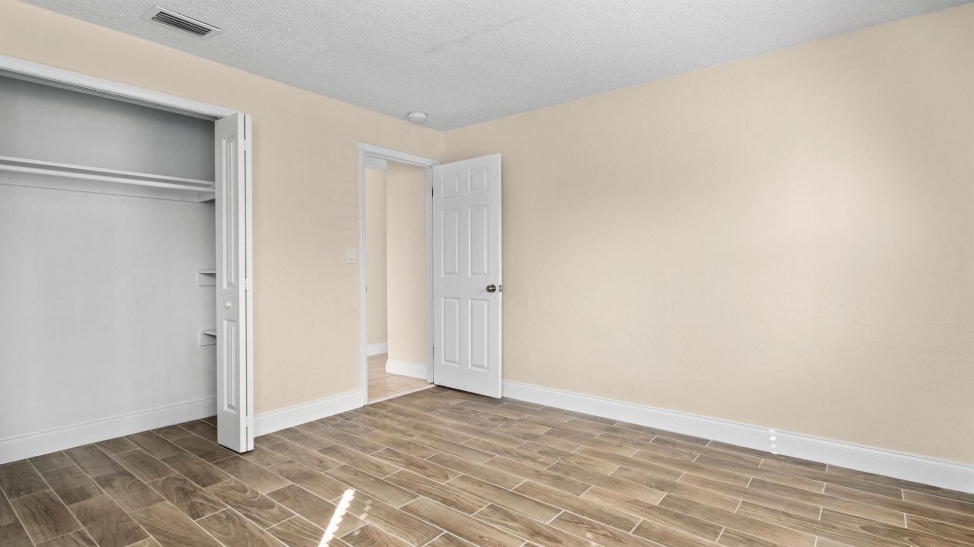 2541 NE 9th Avenue, Pompano Beach, FL 33064 Photo