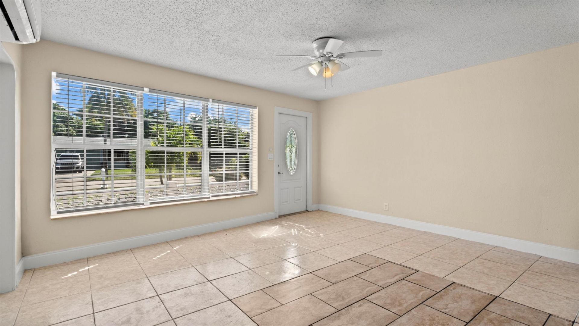2541 NE 9th Avenue, Pompano Beach, FL 33064 Photo