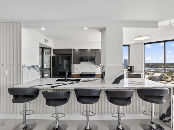1000 Island Blvd, Unit 1710, Aventura, FL 33160
