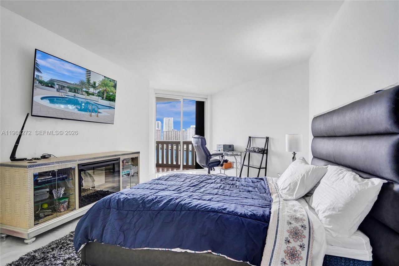 3000 Island Blvd, Unit 1106, Aventura, FL 33160 Photo