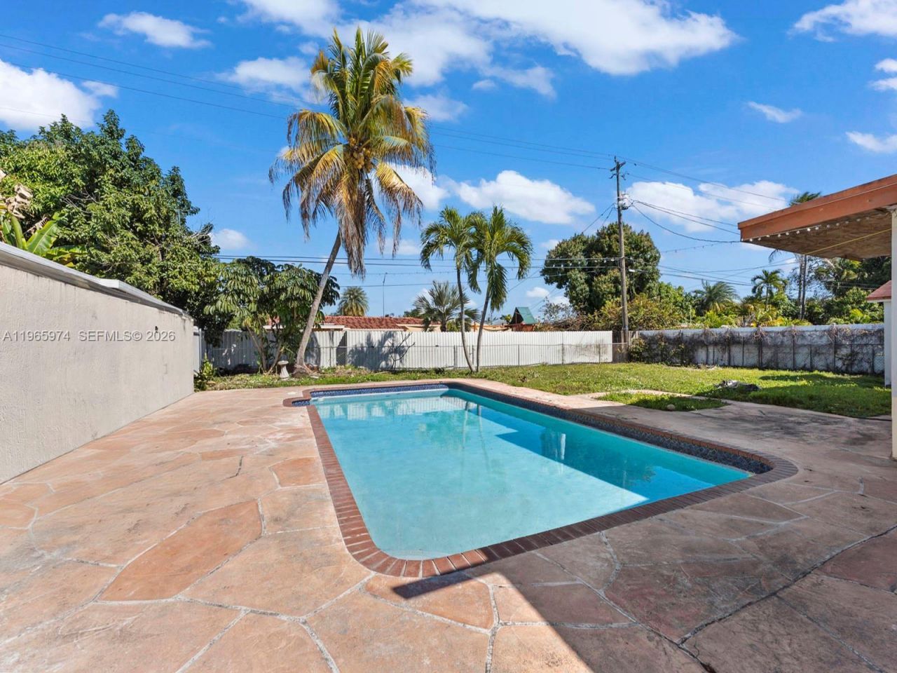 655 W 70th Pl , Hialeah, FL 33014 Photo