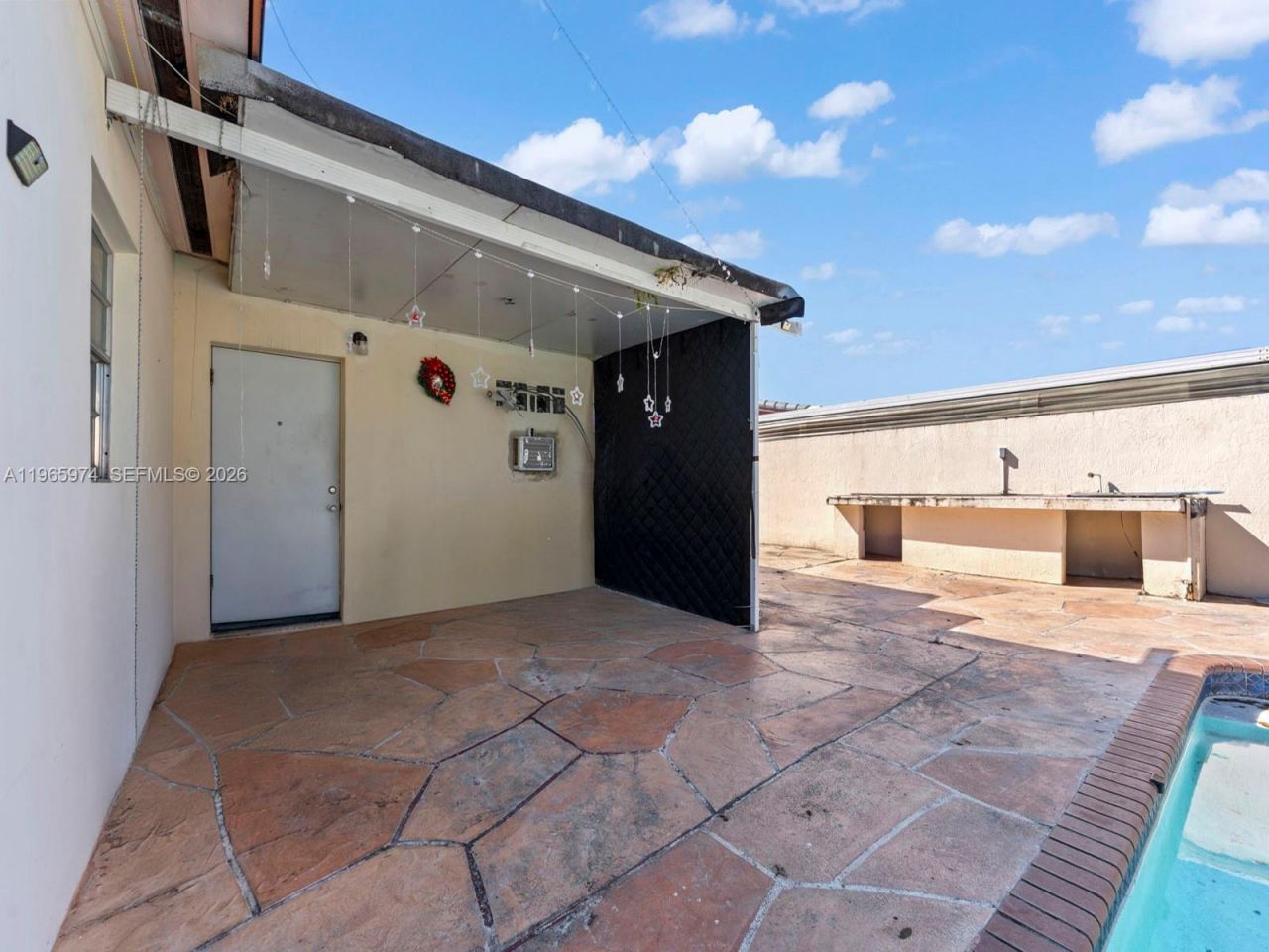 655 W 70th Pl , Hialeah, FL 33014 Photo