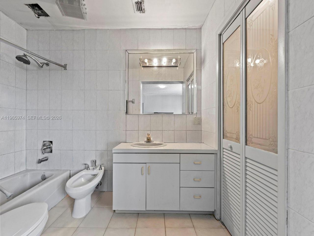 655 W 70th Pl , Hialeah, FL 33014 Photo