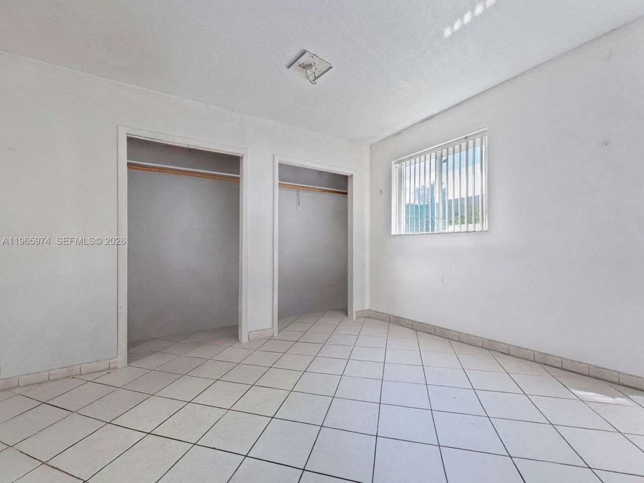 655 W 70th Pl , Hialeah, FL 33014 Photo